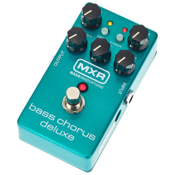 MXR M 83 Bass Chorus Deluxe MXR M 83 Bass Chorus Deluxe