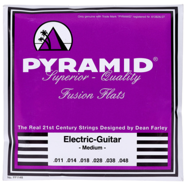 Pyramid Fusion Flats FF1148 Medium