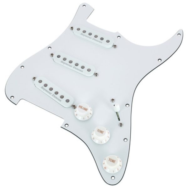 Seymour Duncan Classic Loaded Pickguard White Seymour Duncan Classic Loaded Pickguard White